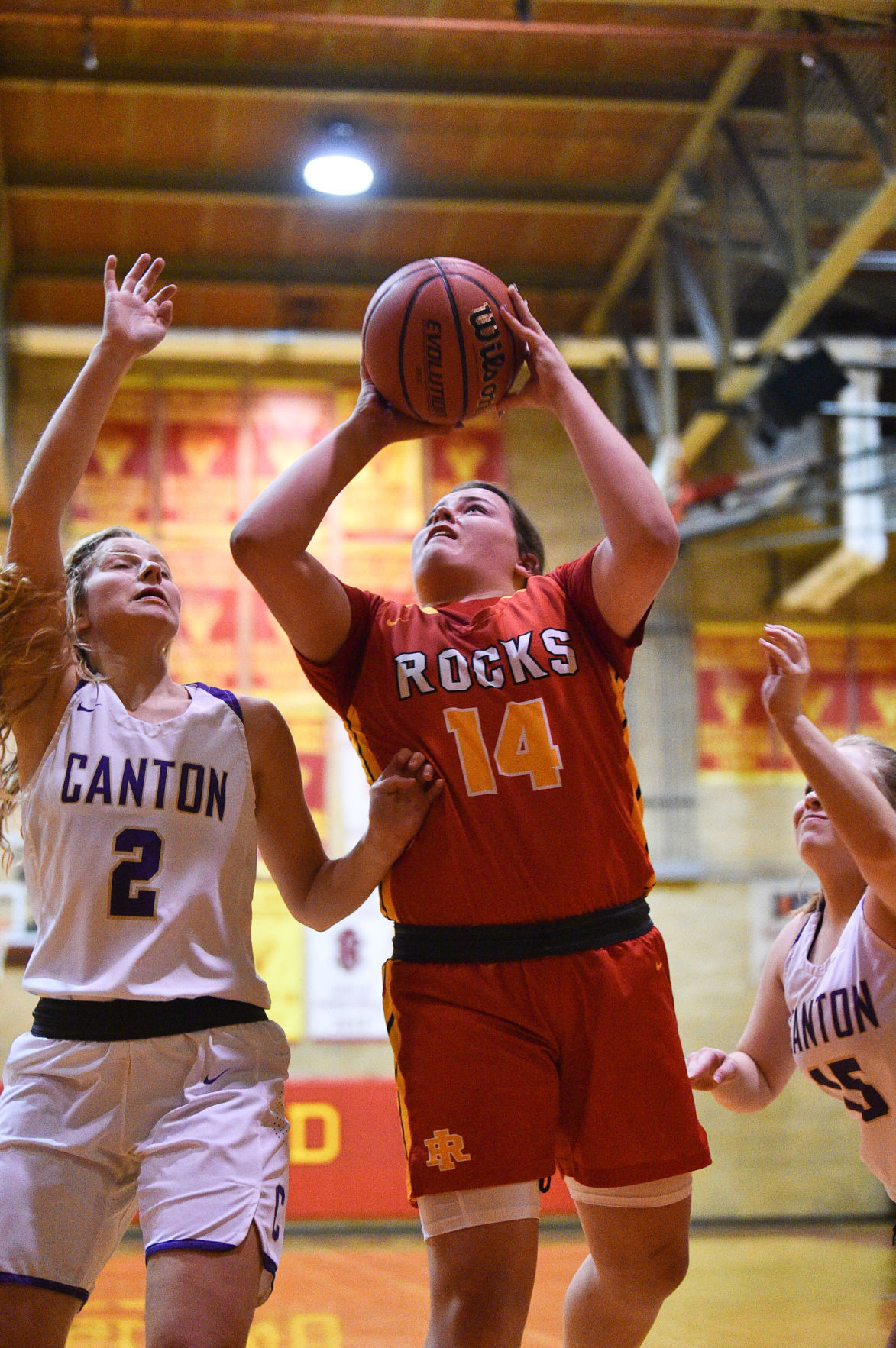 112919-mda-spt-rocky-hoops-042a.jpg